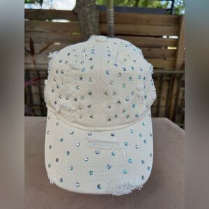 Women’s Jeweled Rhinestone Studded Hat - Crystal Gem Bling Baseball Cap. White